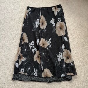 EUC vintage Tailor floral midi skirt